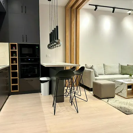 Eka Luxury Center Apartment